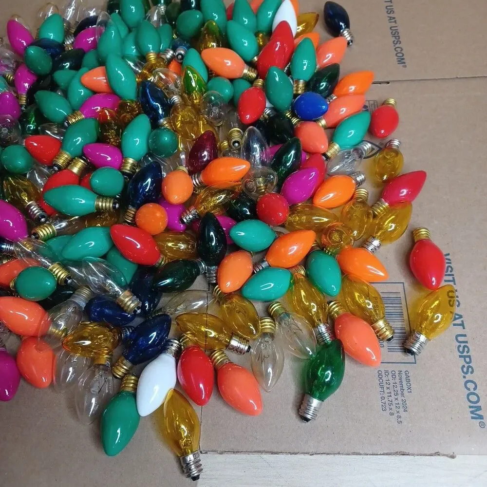 235 Lot Colored Christmas Light Bulbs - C 7 Show Light Multicolor Some Blink